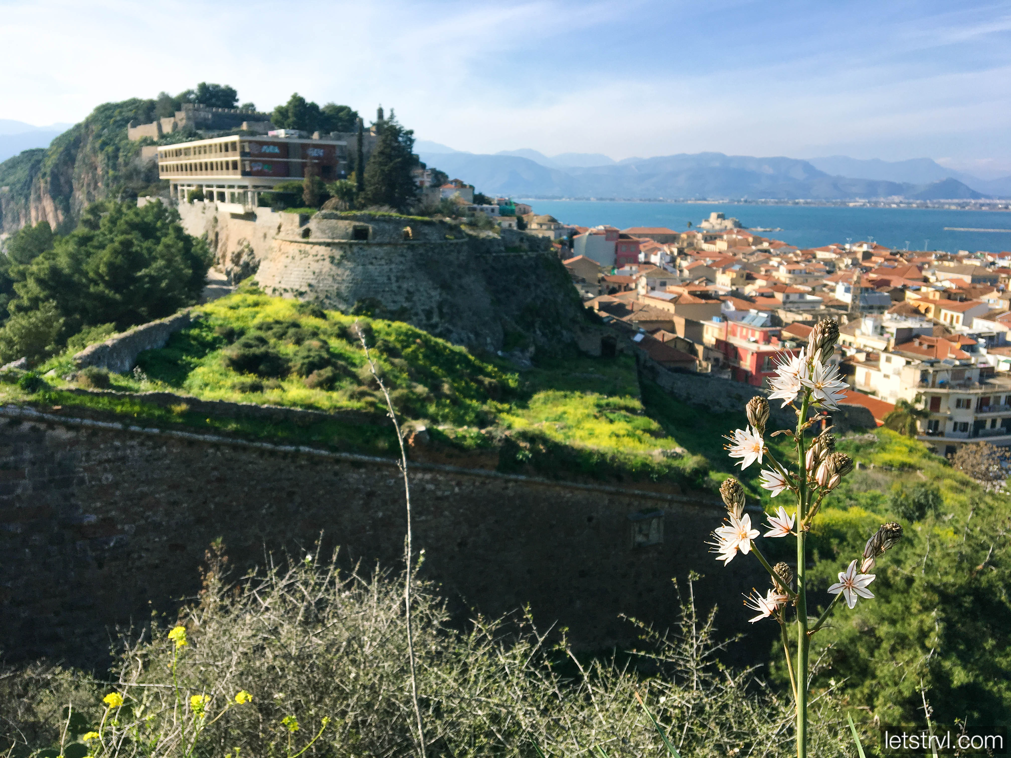 Вид на крепость Акронафплия