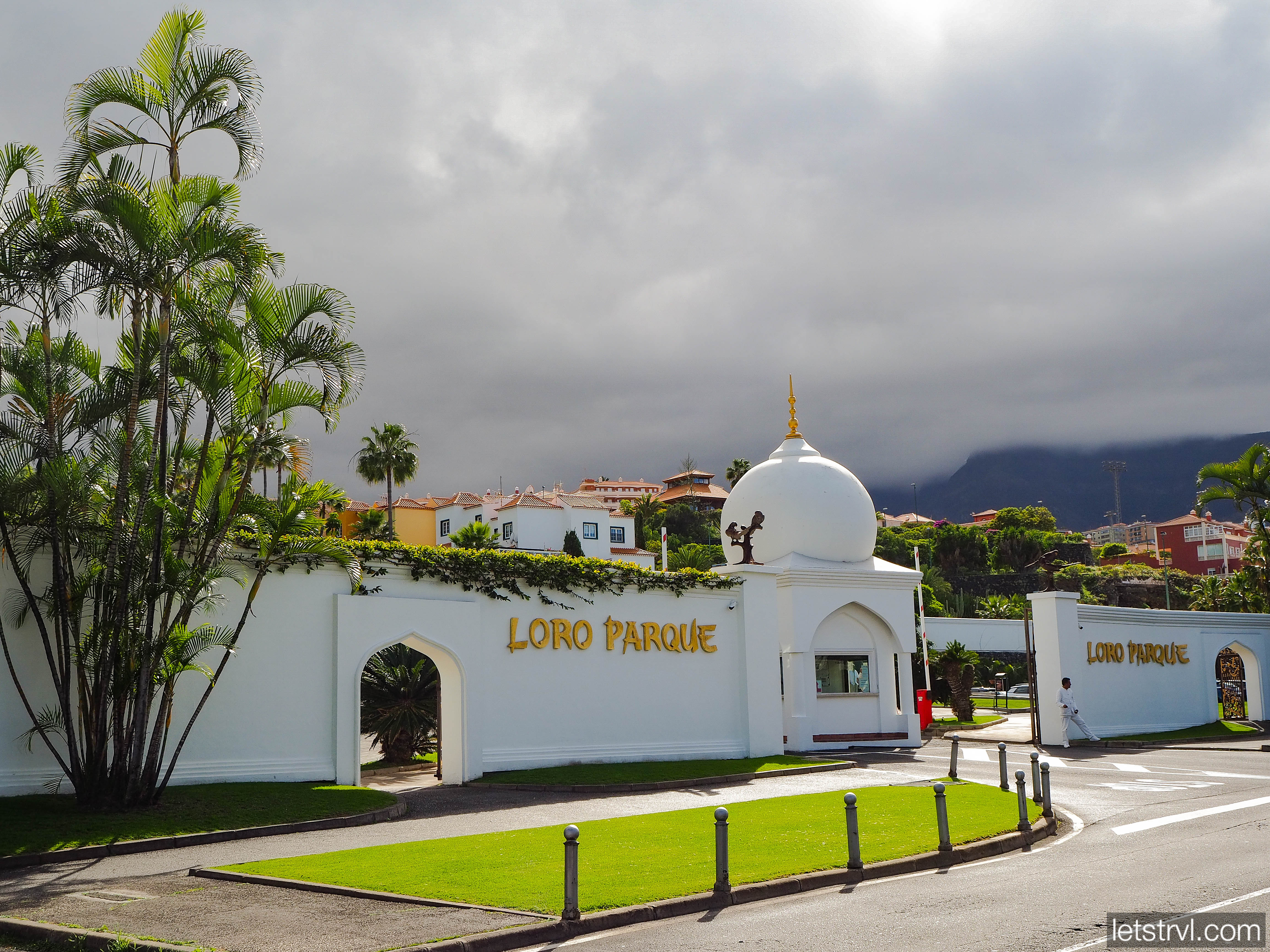 Вход в Лоро-Парк на Тенерифе