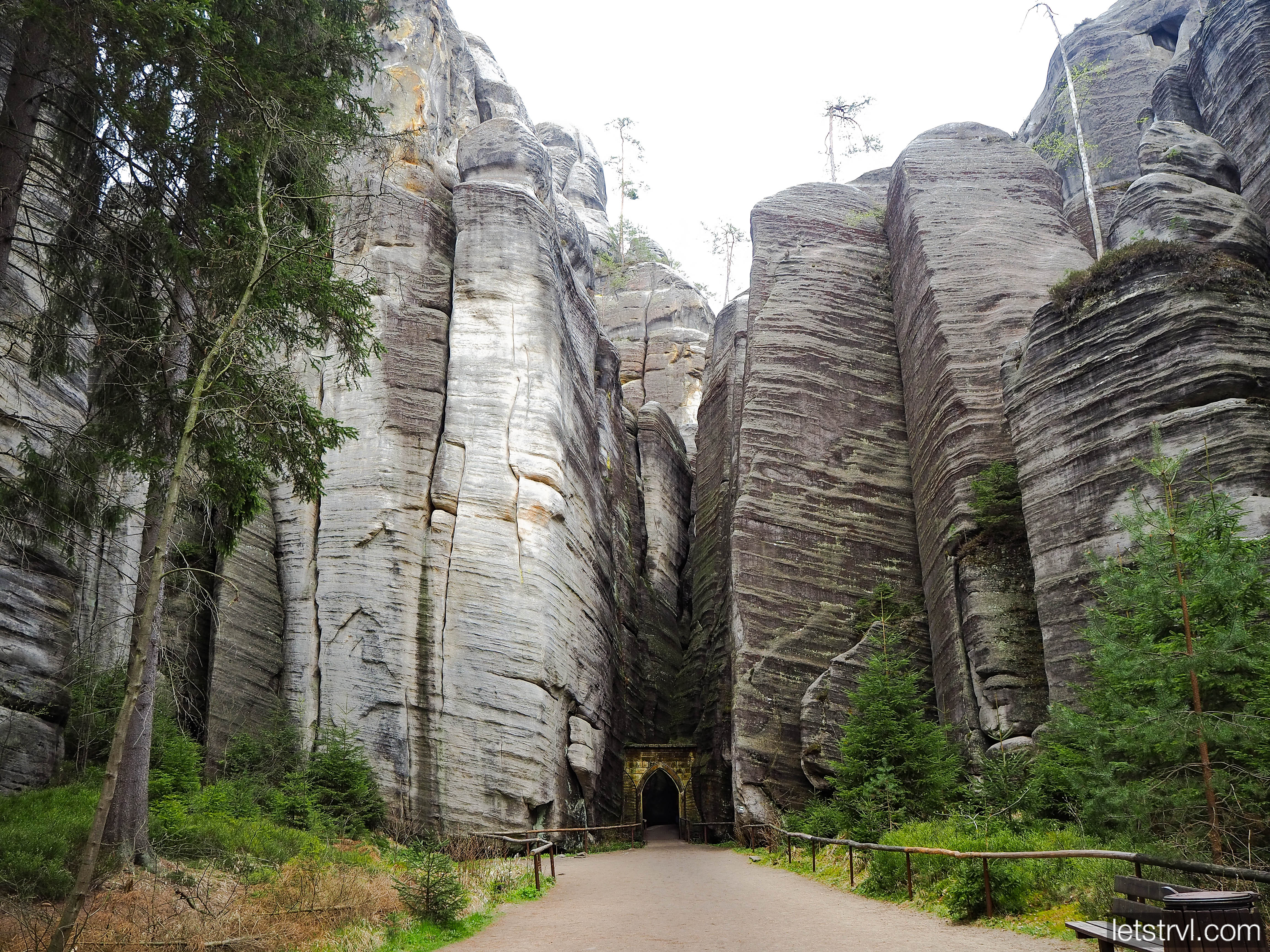 Готические ворота Адршпаха