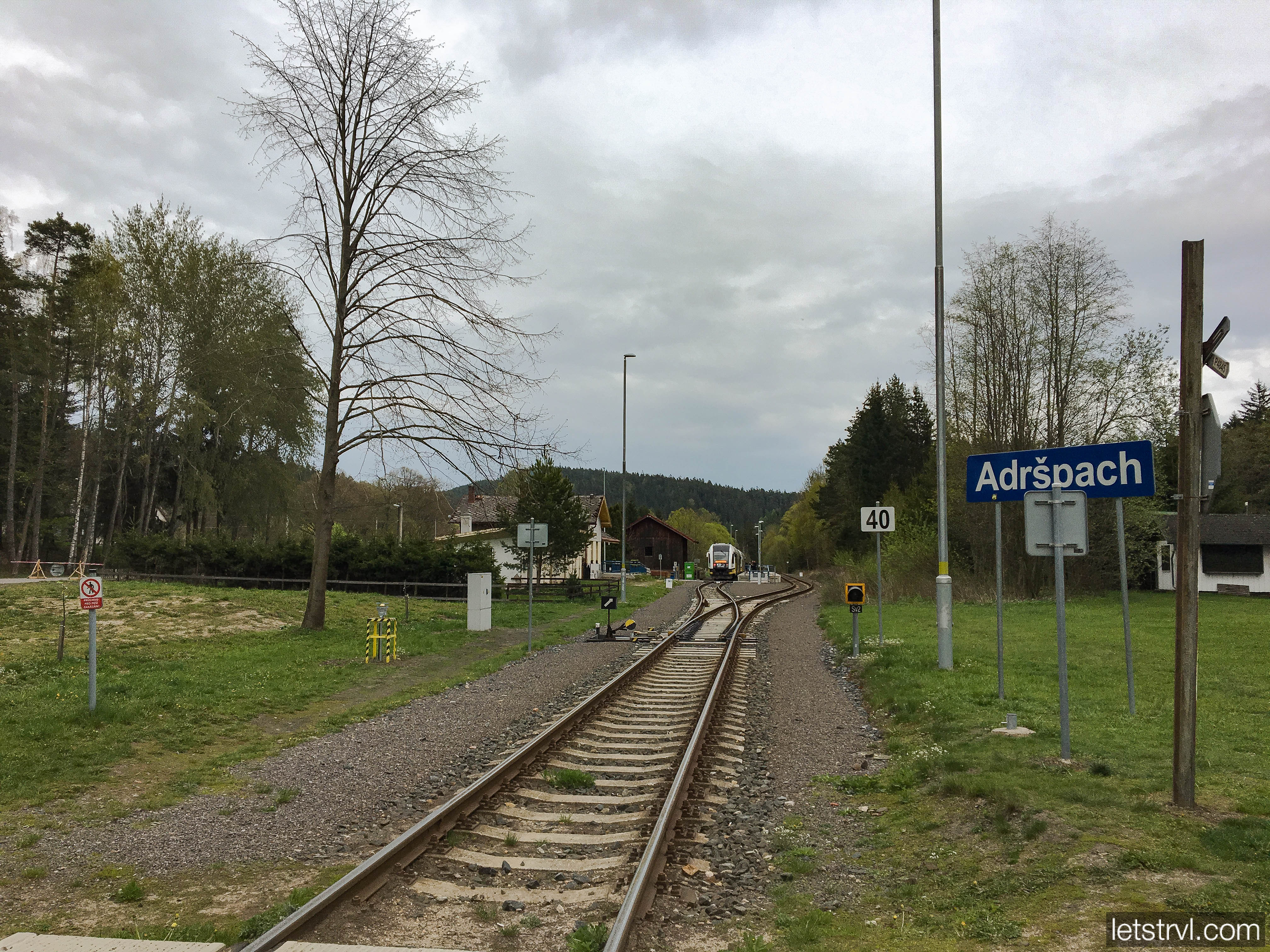 Железнодорожная станция Адршпах