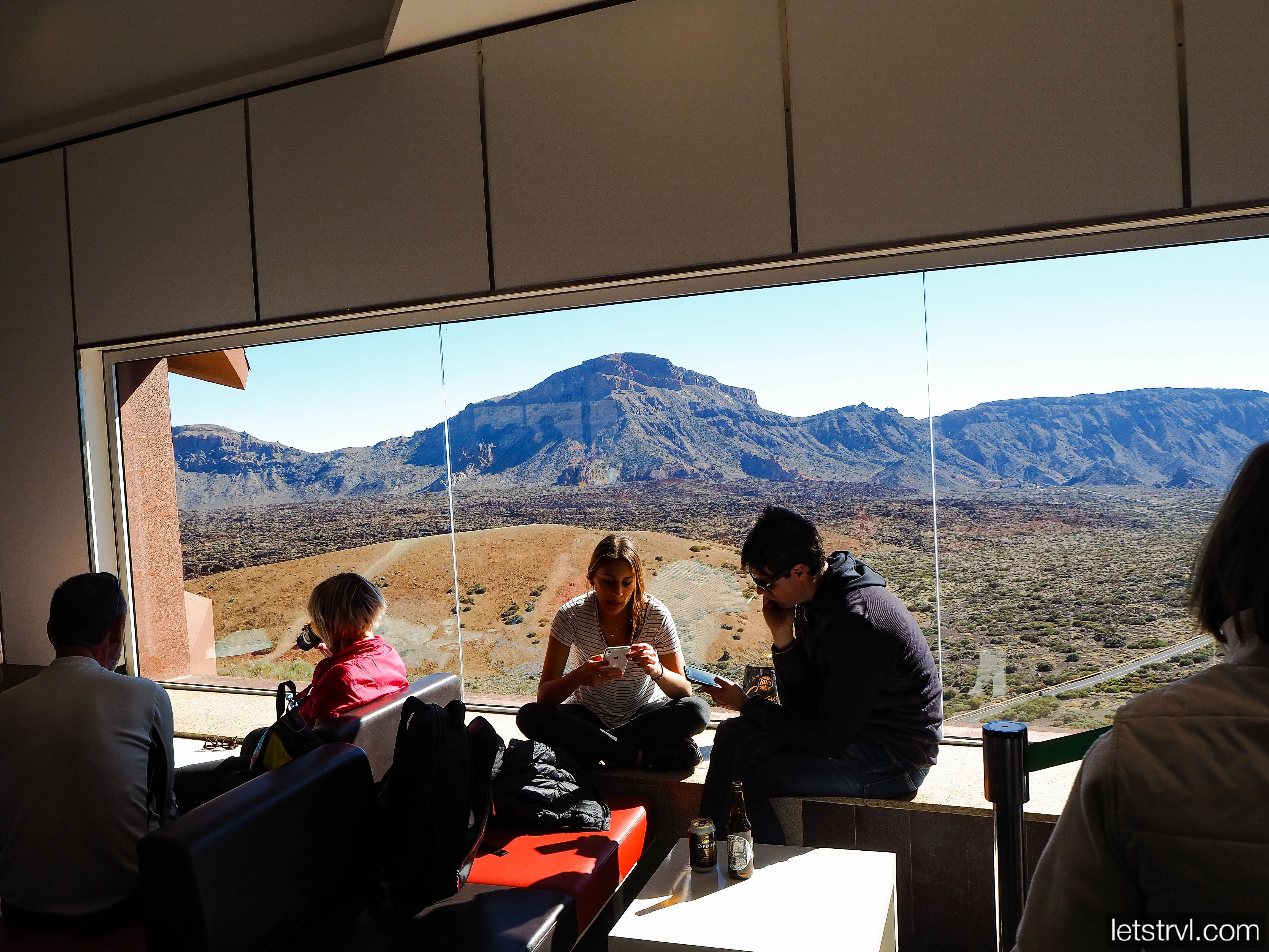 Кафетерий на базовой станции канатной дороги Тейде