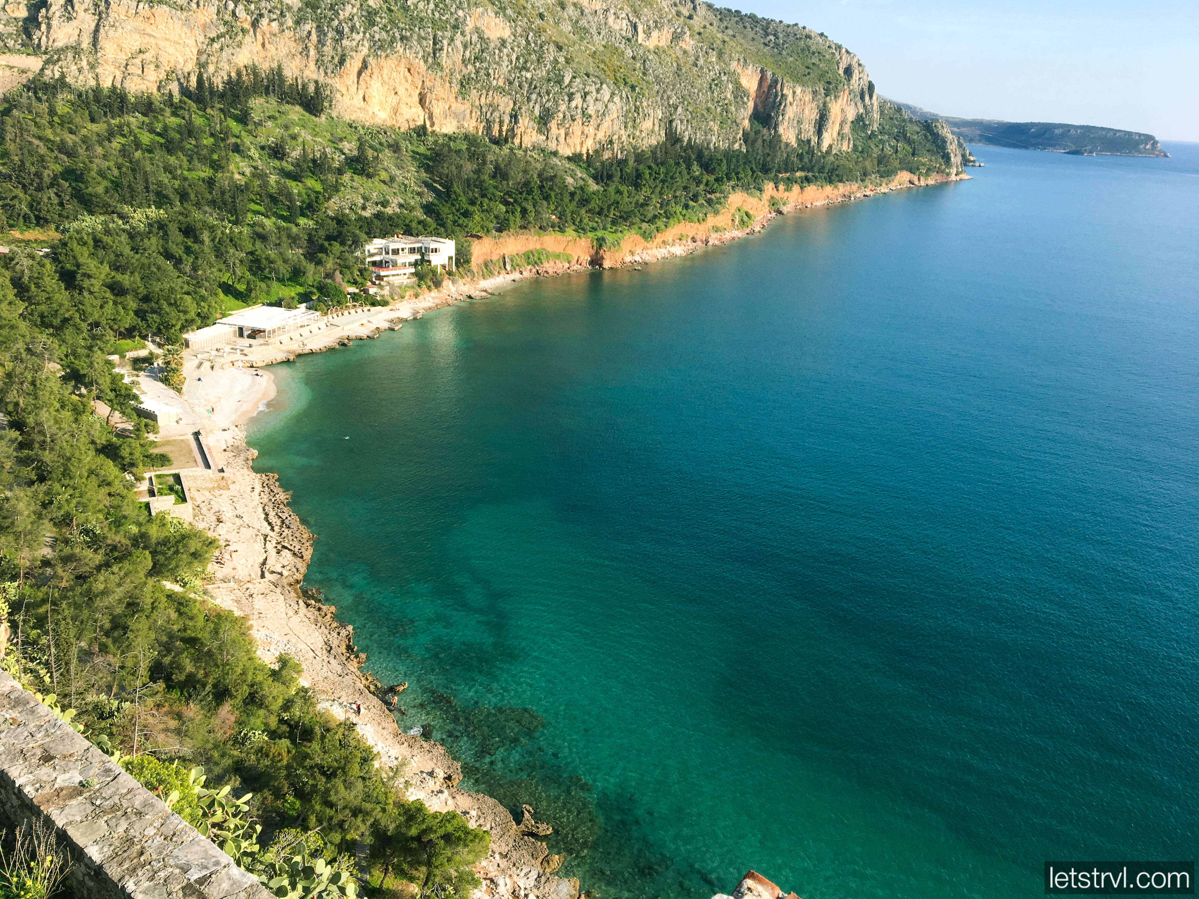 Пляж Арванития в Нафплионе