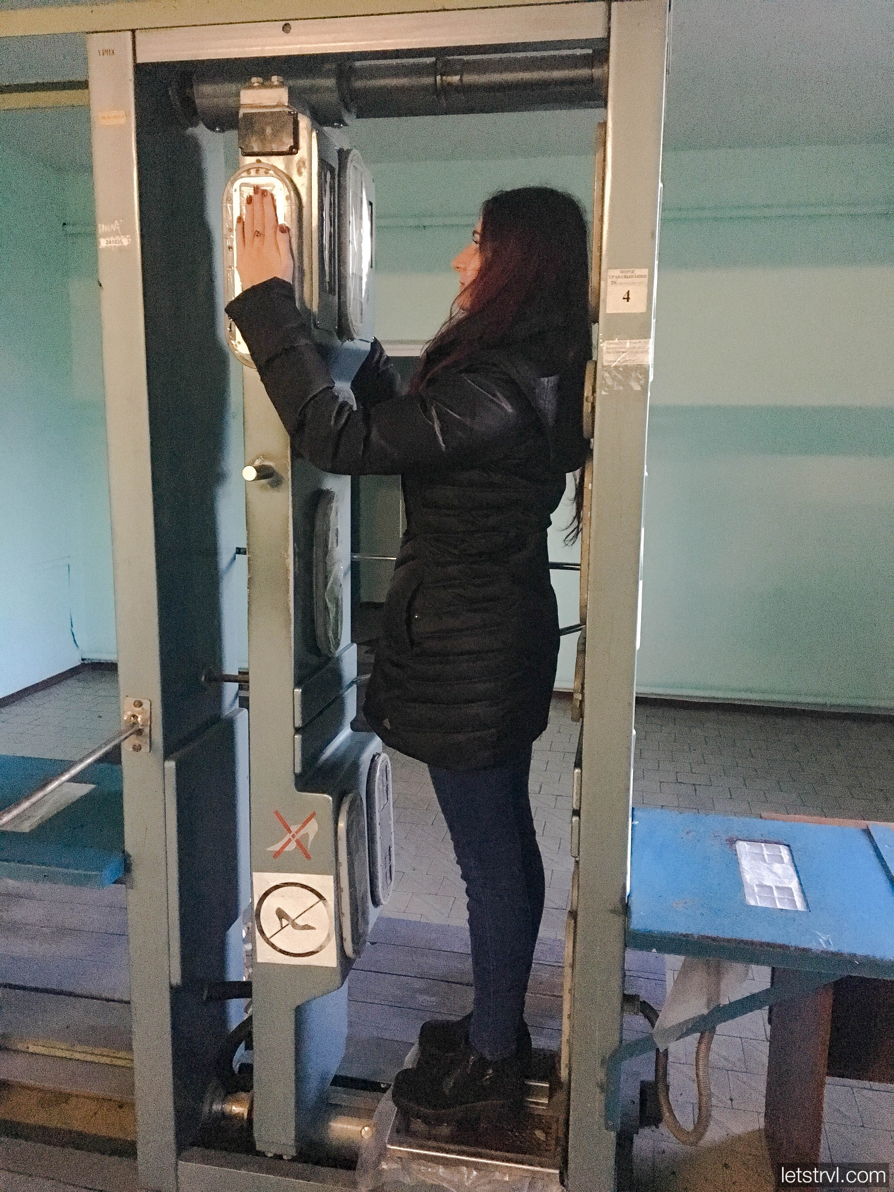 Радиационный контроль на выходе из Чернобыльской зоны