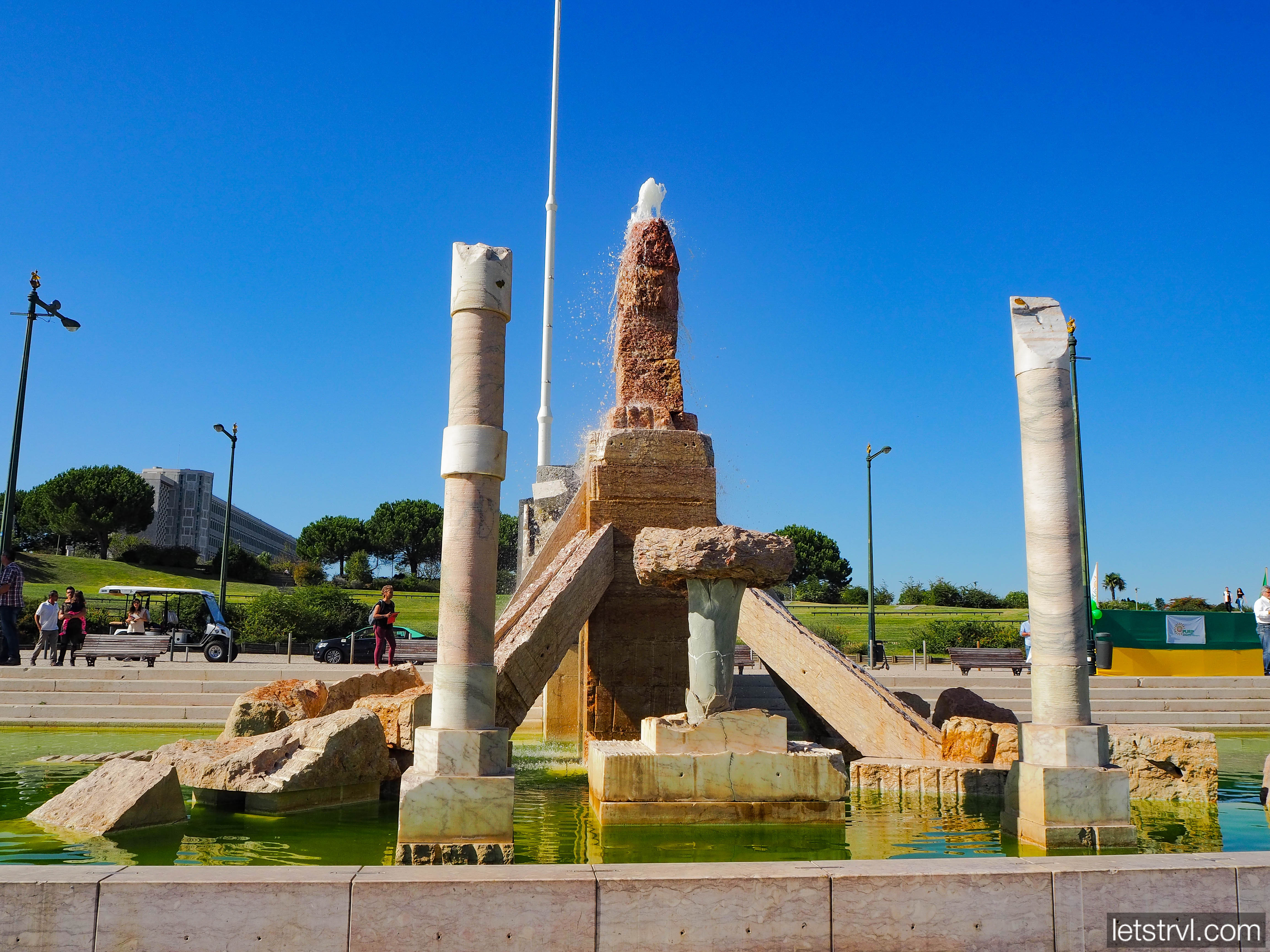 Фонтан в парке Эдуарда VII